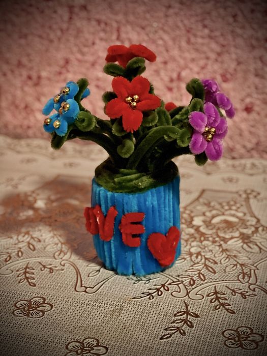 Sovg’a qilish uchun, o’ta go’zal gullar, buyurtma asosida ham bo’ladi