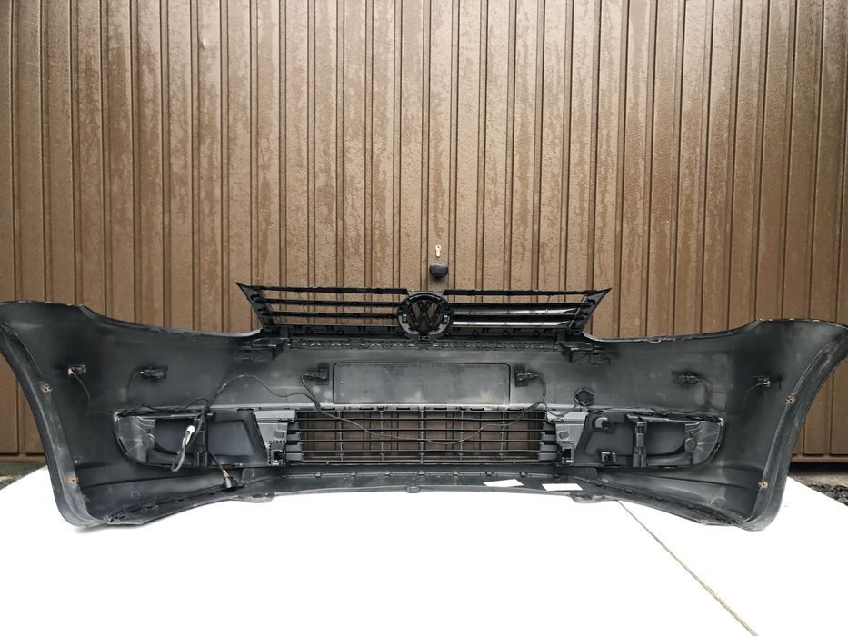 Bara fata vw Touran 2011-2015 cu senzori de parcare LC9X