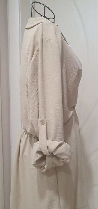 Риза рокля нюд цвят, размер L, с  етикет