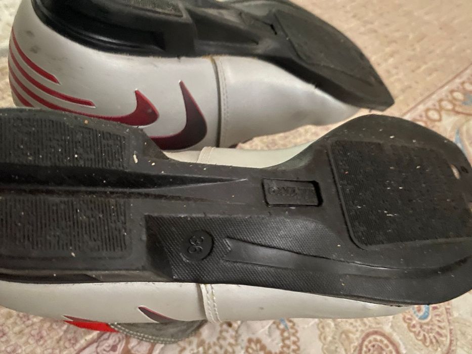 Ботинки для лыж 2000 тенгеенге