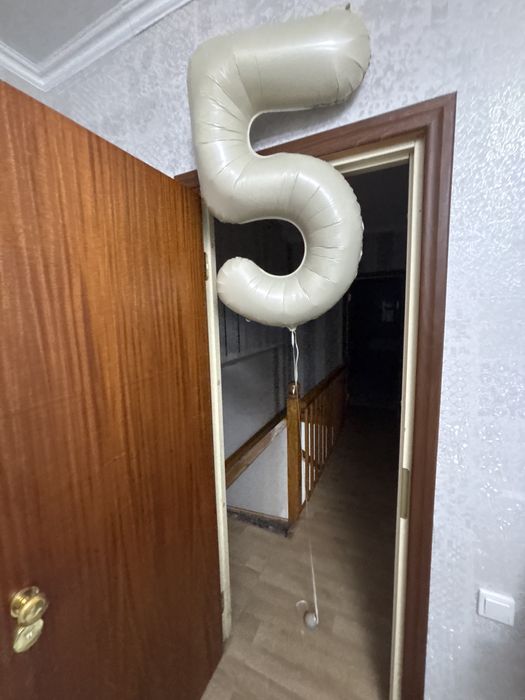 Цифра 5 шарик гелевый