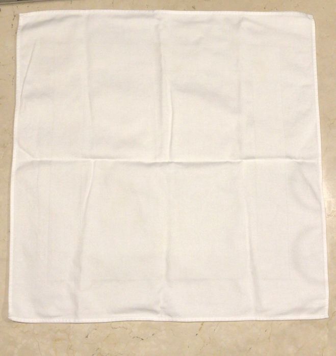 Продам салфетки ресторанные!