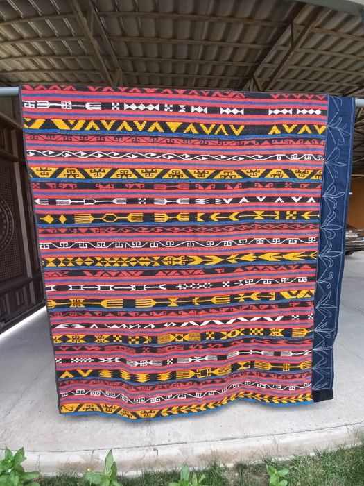 Продам антикварный  алаша