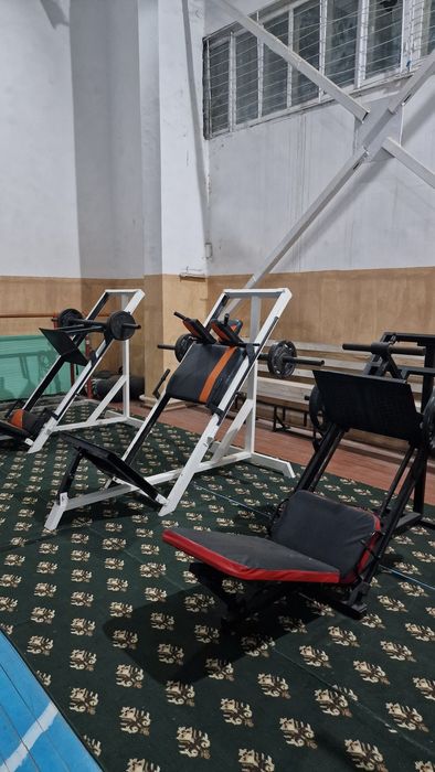 Spo'rt anjomlari sotiladi sro'chni yarim puliga