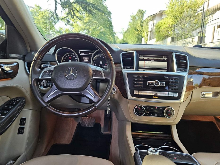 Продава се Мерцедес GL550