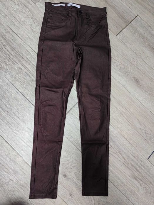 pantaloni imitatie piele