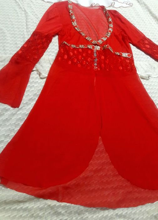 женская одежда брюки джинсы