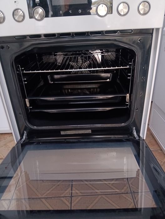 Уникална свободно стояща печка с керамичен плот Asko 2 години гаранция