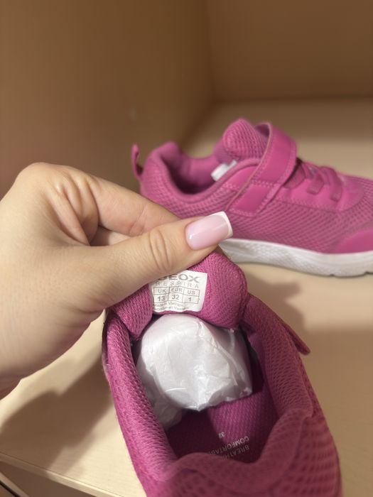 Кроссовки для девочки Geox