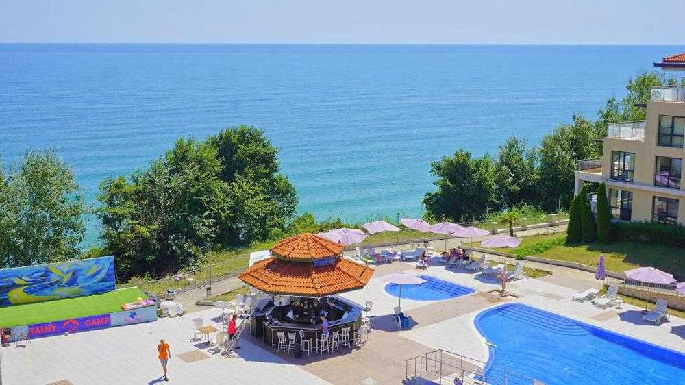 Дава се под наем Двустаен апартамент в Варна, Чайка - 80 кв.м за 255 € - Снимка #13