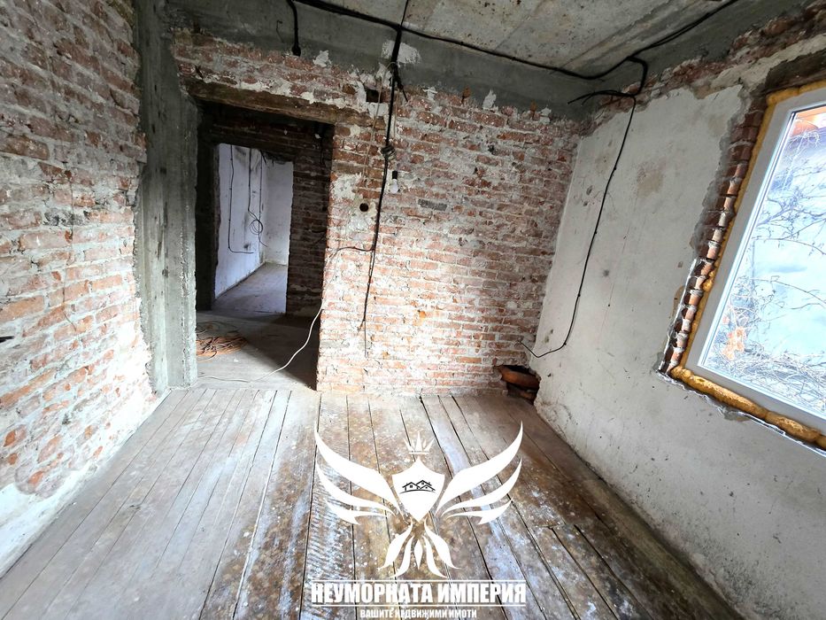 Дава се под наем Тристаен апартамент в Асеновград - 88 кв.м за 154.53 € - Снимка #4