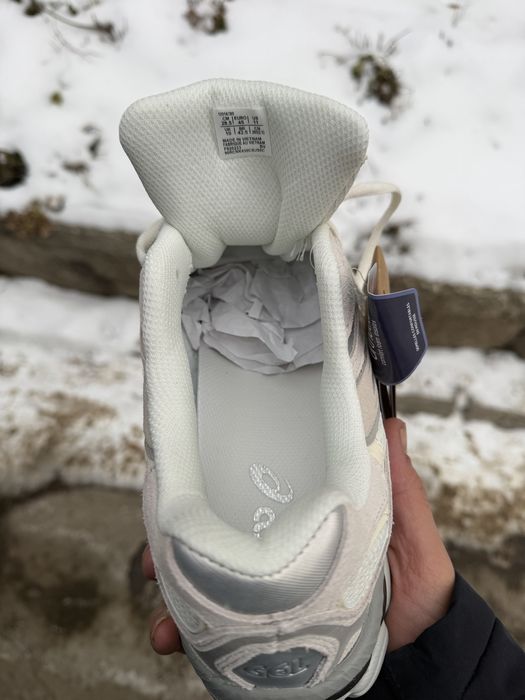 De vazare adidasi asics gel-nic