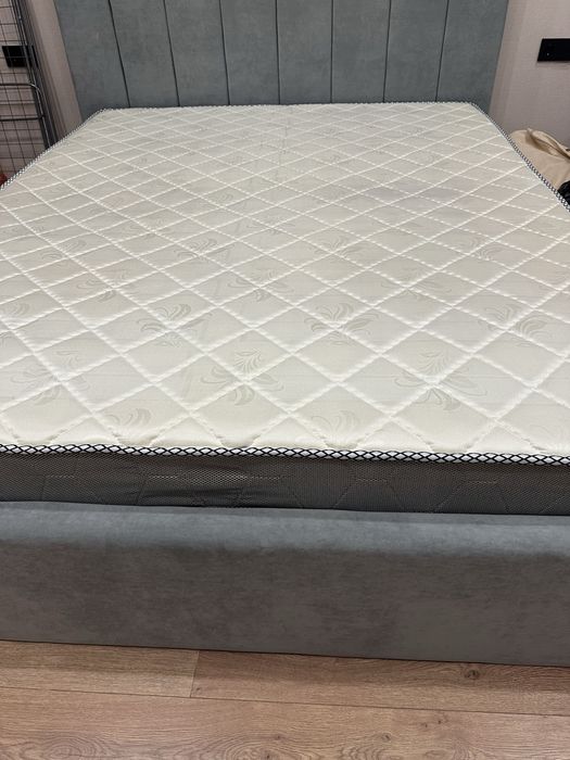 Матрас двуспальный