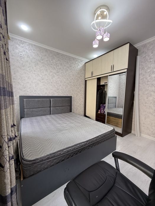 Продаётся 3-комнатная квартира с капитальным ремонтом в Чирчике