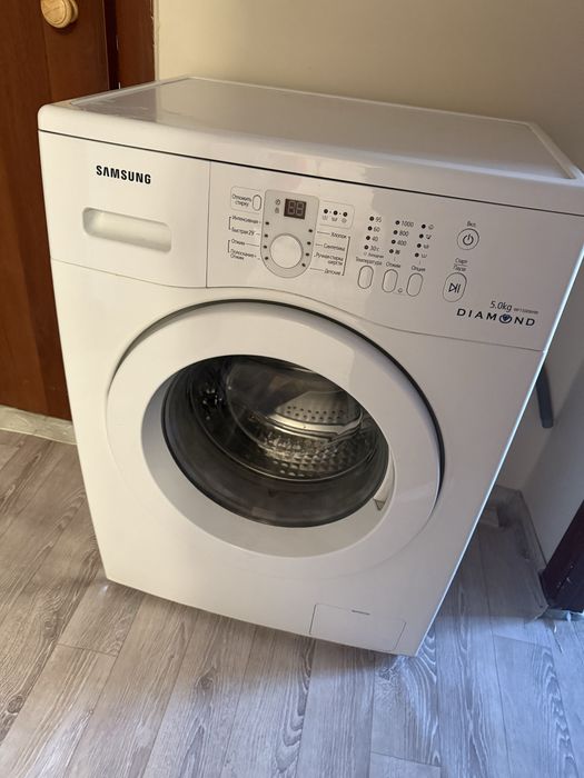 Срочно продам стиральную машину