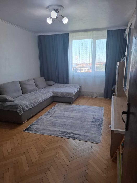 apartament 3 camere