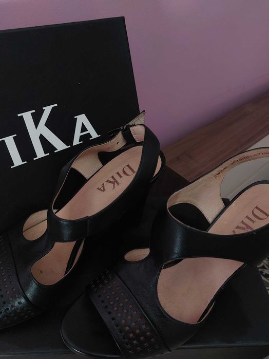 Токчета на Dika.