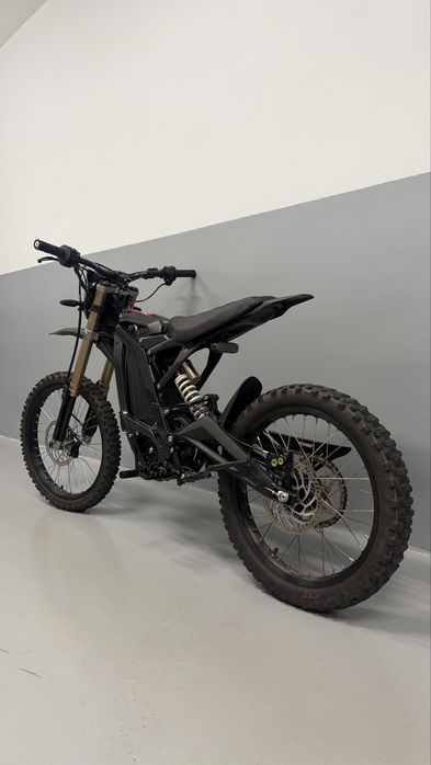 Surron Light Bee X Road Legal