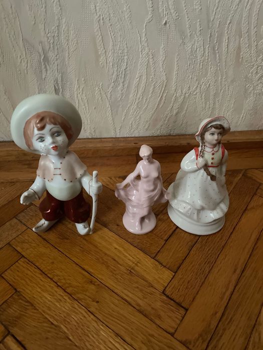 bibelouri din portelan