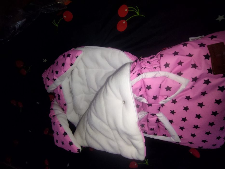 Продам конверт на выписку девочка