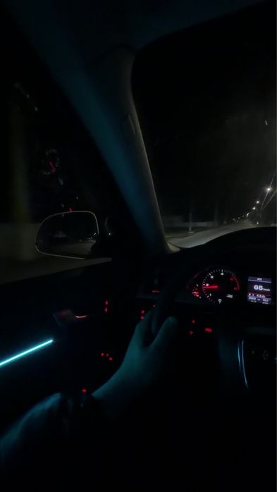 Audi A4 b8.