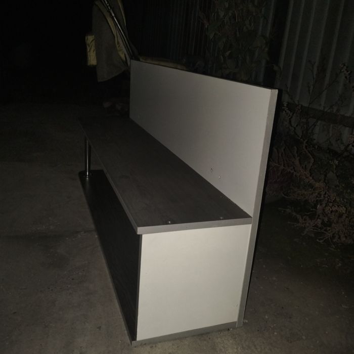 Продам тумбу стеновую