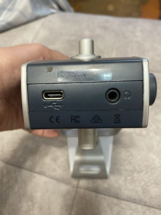 Микрофон AKG Lyra