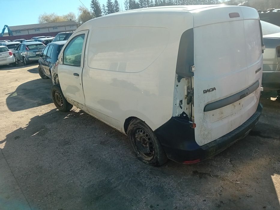 Piese,Uși spate dacia dokker 2014