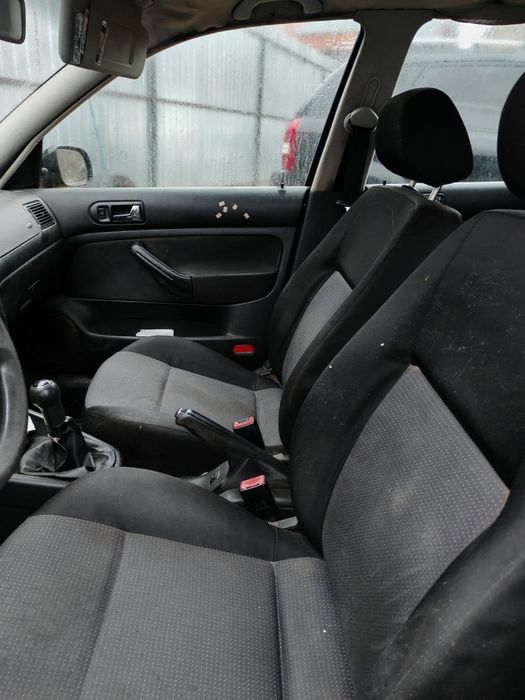 Vând golf IV 4 2002