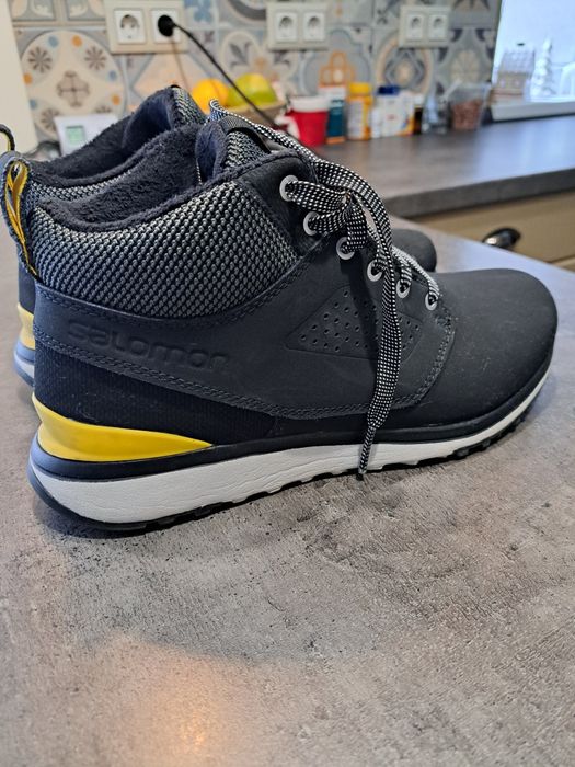 Bocanci Salomon stare foarte buna