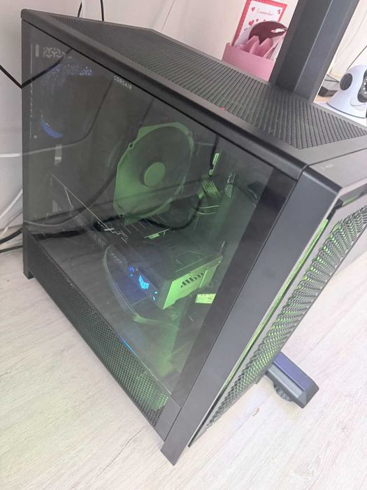 High-End Gaming PC – Ryzen 9 9950X3D / RTX 5070 Ti 16GB / ROG STRIX X870E-E