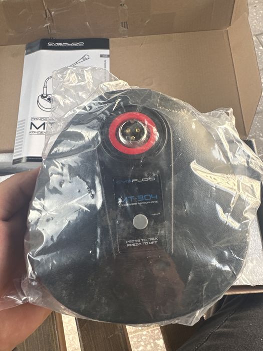 Конденсаьорный микрофон