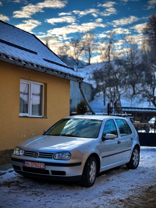 De vânzare Golf 4