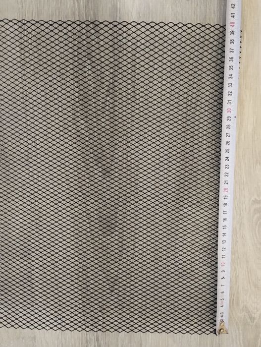 Сетка на решётку радиатора