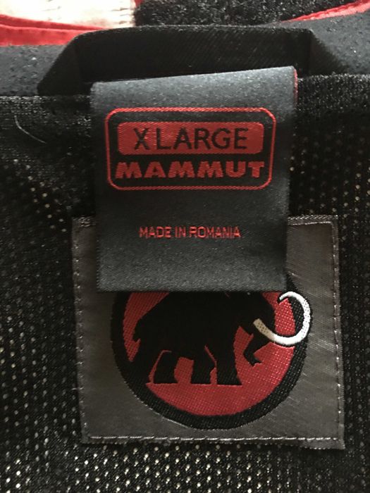 Jacheta impermeabila barbati vant/ploaie MAMMUT-material GoreTex.