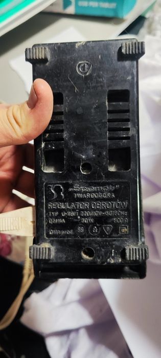 Педаль и двигатель для швейной машинки