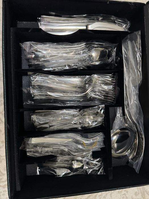 Столовый набор 77 предметов AURA