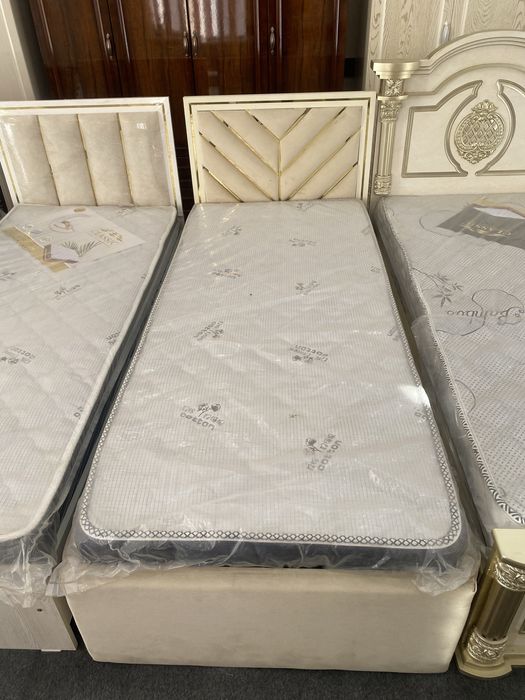 Сотилади мебел магазин