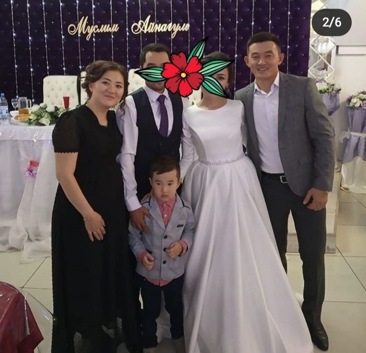 Свадебное платье