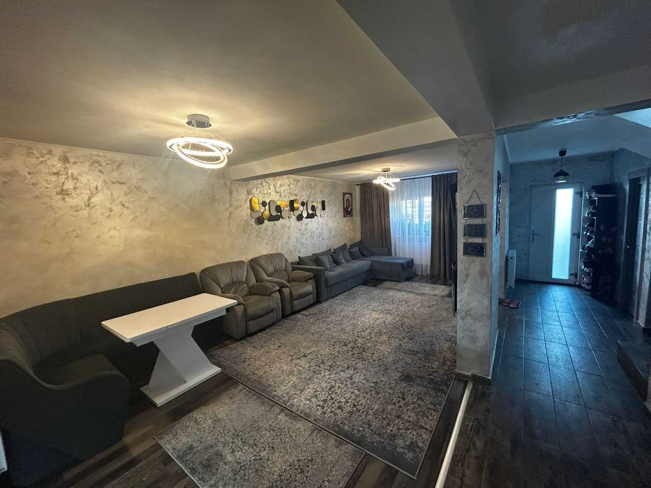 Duplex Valea Lupului 93.2 mp Str fundac asfaltata | P+ E + pod + terasa| panouri solare | 2 locuri de parcare | 500m de Penny | suprafata teren 183 mp