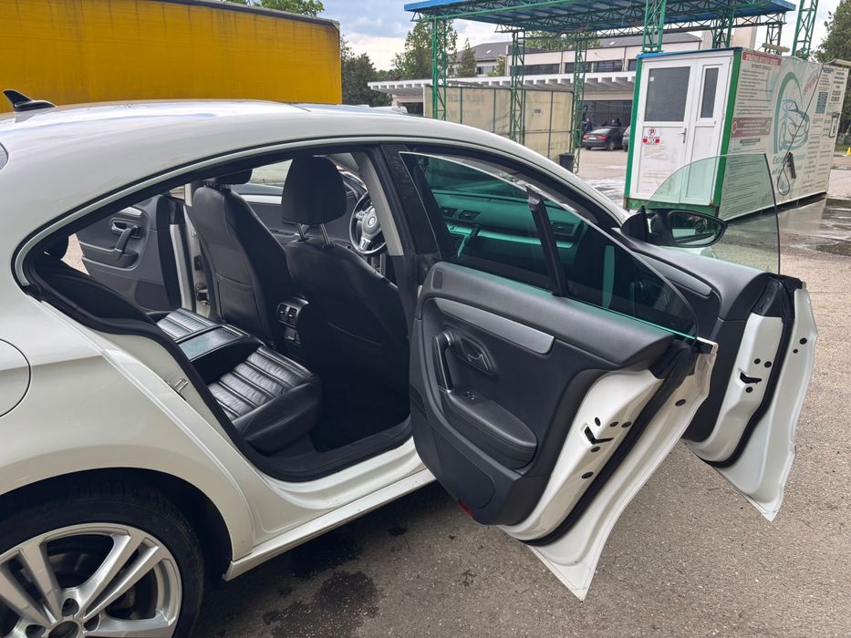 Volkswagen Passat CC 2009