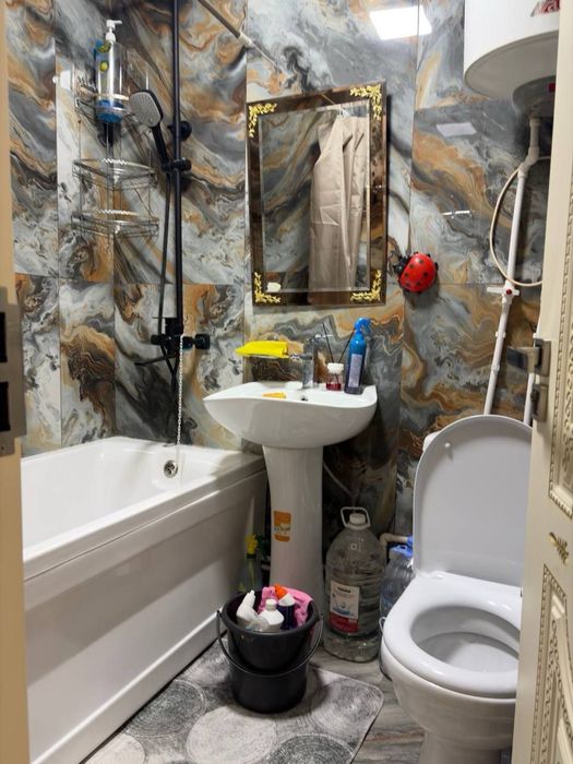 2х комнатная с мебелью и техникой/с ремонтом в 1 микрорайоне