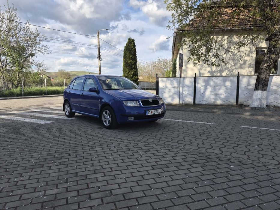 Skoda fabia an 2003 motor 1.4 benzina km reali 185000 de mi acte la zi