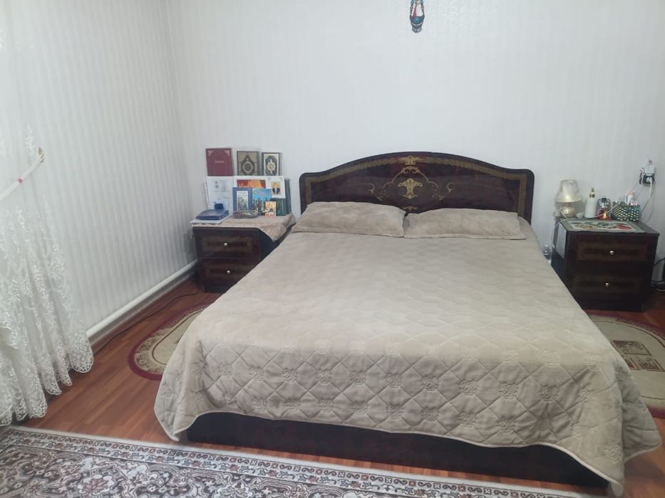 Продается спальный гарнитур в отличном состоянии