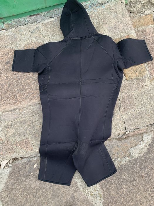 Костюмы акваланги различных типов