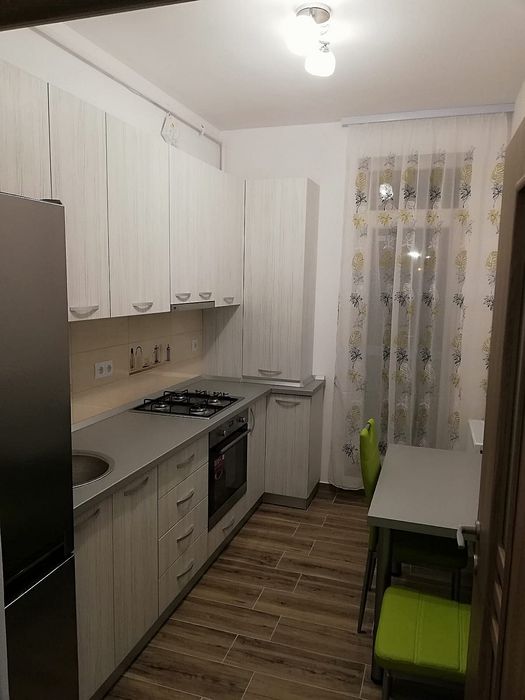 Garsoniera de închiriat