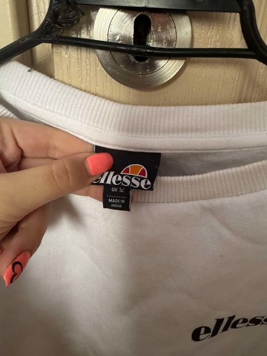 Блуза Ellesse   .