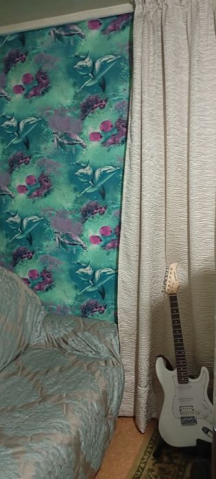 Продам очень теплый дом , хоз постройки , огород ,