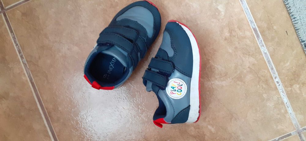 Pantofi sport pentru copii