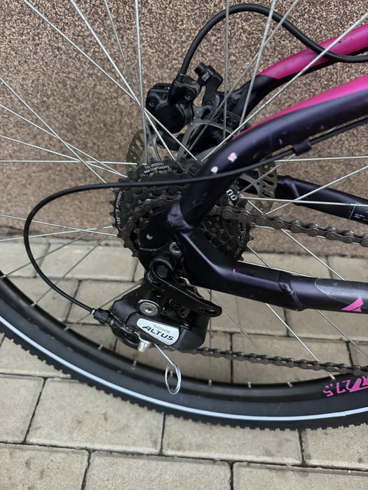 Bicicleta Bulls Zarena 2 pret mic si usor negociabil!